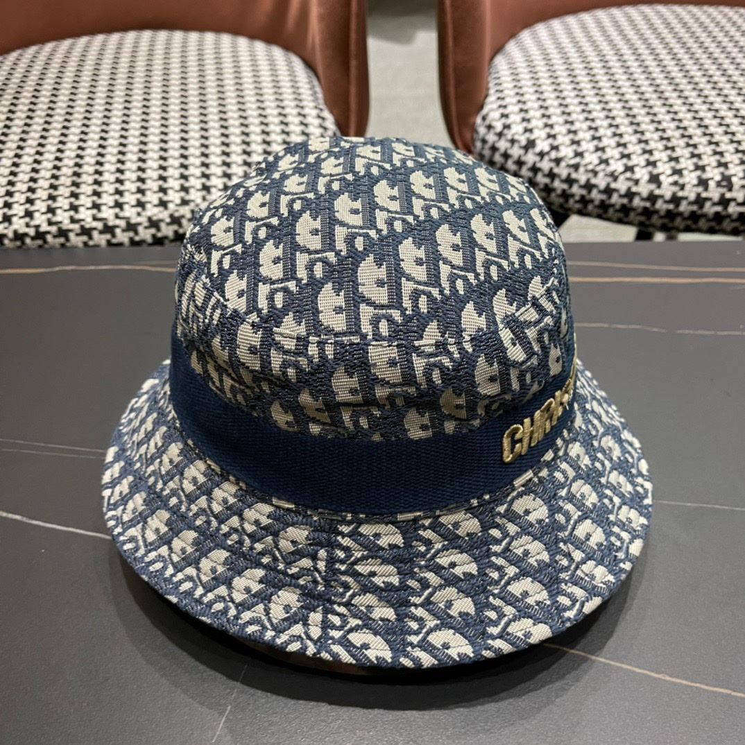 Christian Dior Caps